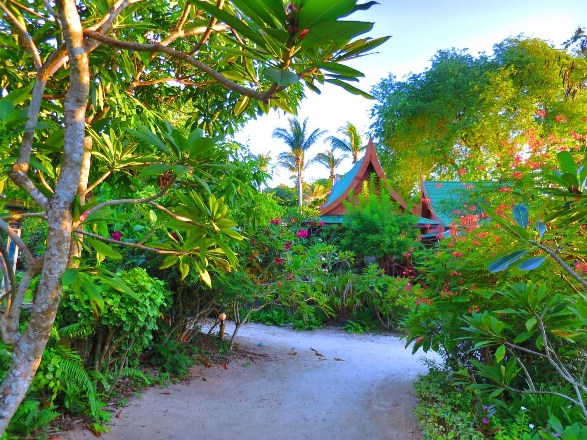 Seaflower Bungalows Srithanu Habitación foto